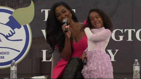 Kenya Moore & Daughter Brooklyn Daly Share Their Story at Wilmington Public Library